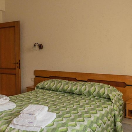 La Posada Roma Villa Екстериор снимка