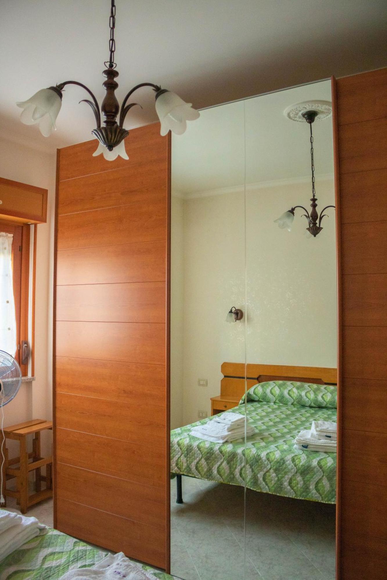 La Posada Roma Villa Екстериор снимка
